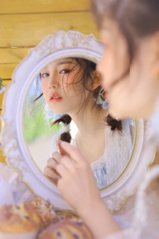 免费观看丰满少妇做爰内衣